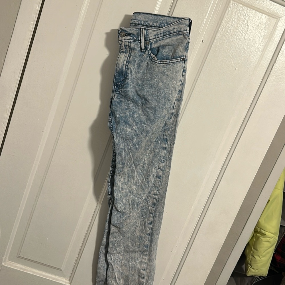 Levi jeans